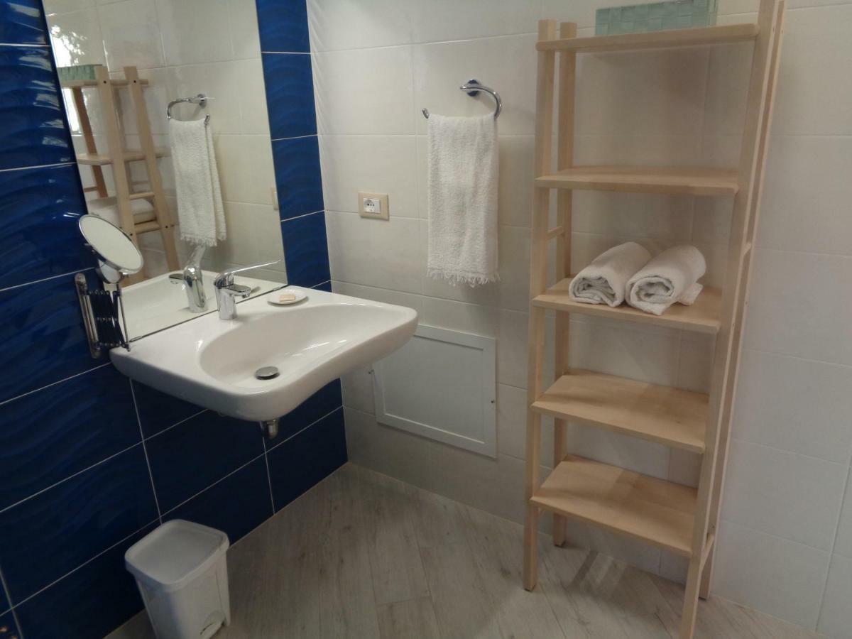 Eryx Apartments تراباني المظهر الخارجي الصورة