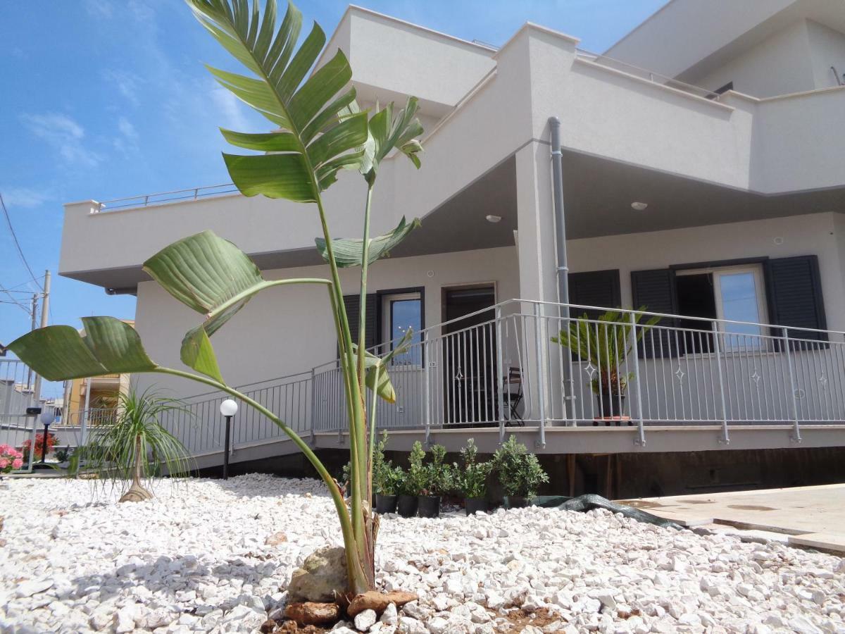 Eryx Apartments تراباني المظهر الخارجي الصورة