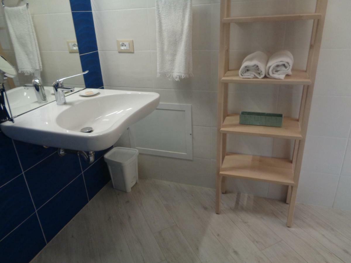 Eryx Apartments تراباني المظهر الخارجي الصورة